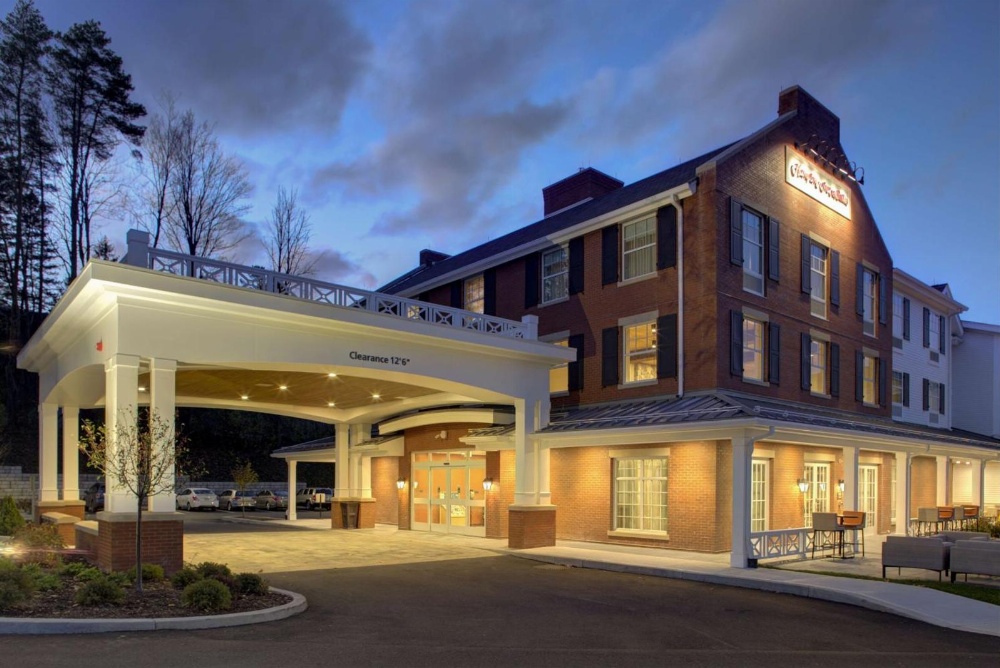 Hampton Inn By Hilton & Suites Manchester, VT Main image